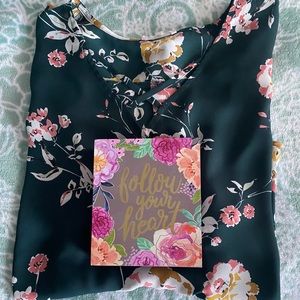 Maurices NWOT Dark Green Floral Front-Caged Blouse
